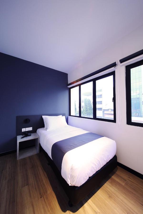 Arena Boutique Hotel Kuala Terengganu Exterior foto